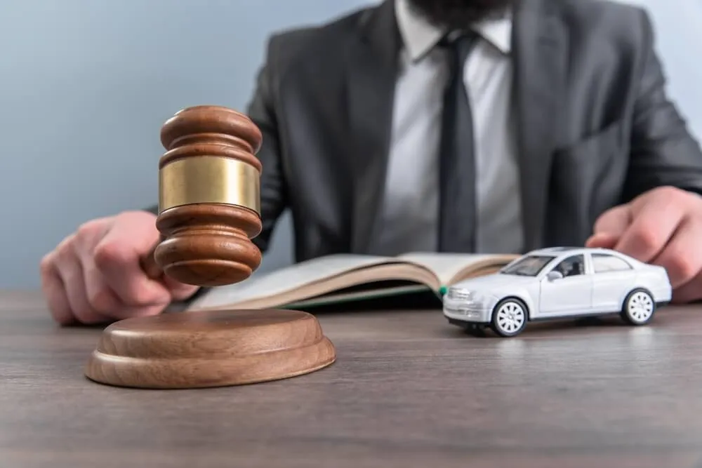 Do I Need a Lawyer for a Car Accident in Miami?